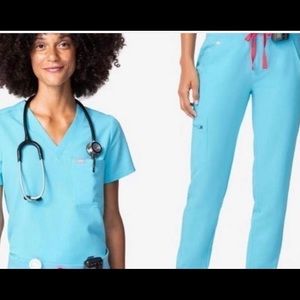 Figs Neon Blue LI set.